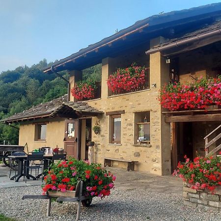 Ca Praudin Hotel Vico Canavese Cameră foto