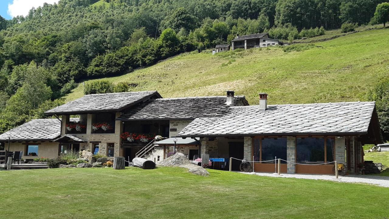 Ca Praudin Hotel Vico Canavese Exterior foto
