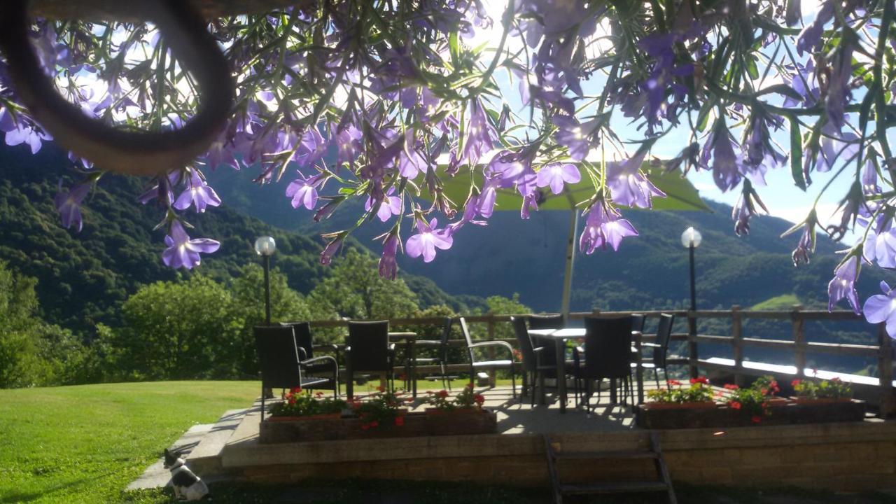 Ca Praudin Hotel Vico Canavese Exterior foto