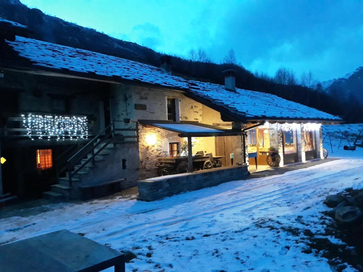 Ca Praudin Hotel Vico Canavese Exterior foto