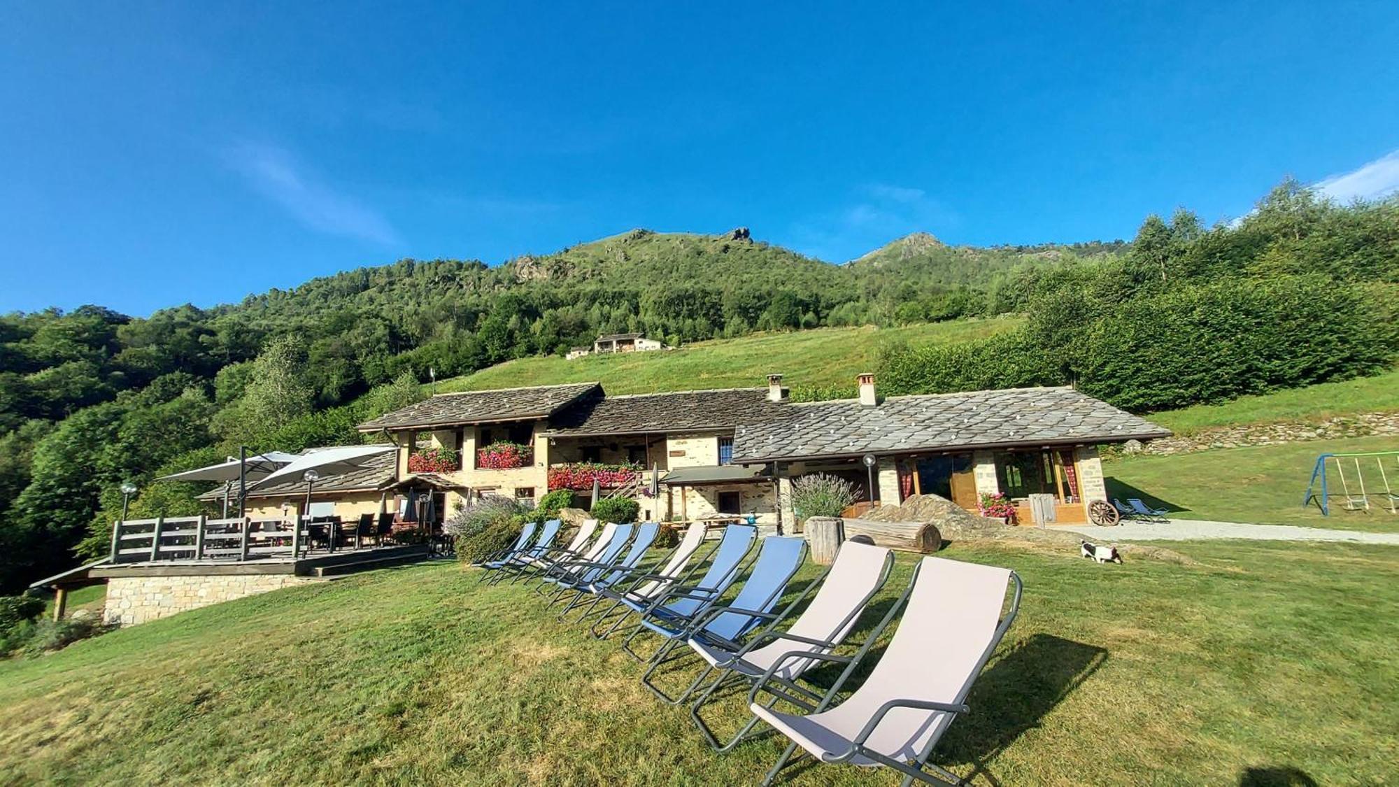 Ca Praudin Hotel Vico Canavese Exterior foto